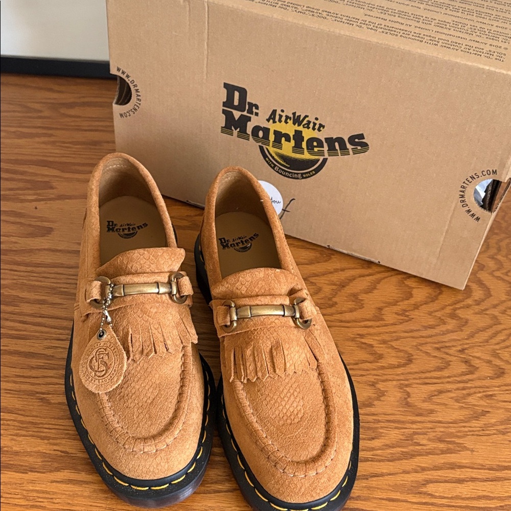 Adrian Snaffle Airwaves Doc Martens, NWOT